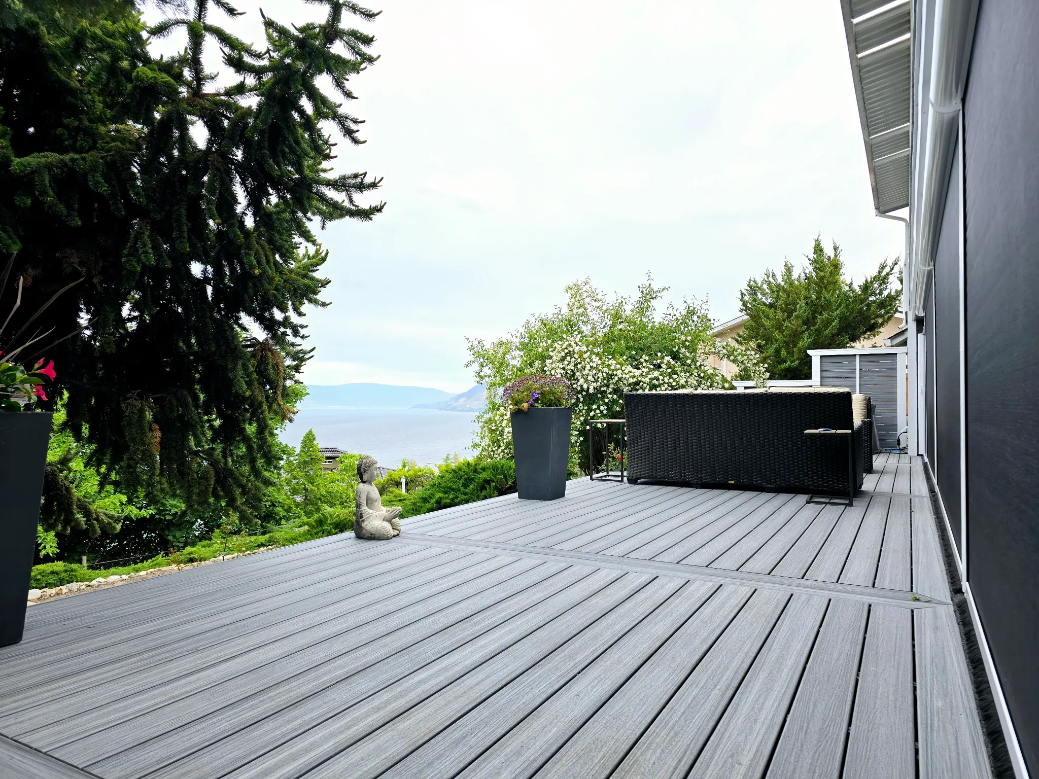 Wolf Serenity PVC Decking installation 1